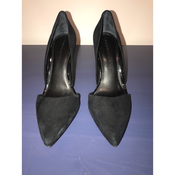 Elegant Banana Republic Suede Heels - Picture 2 of 6